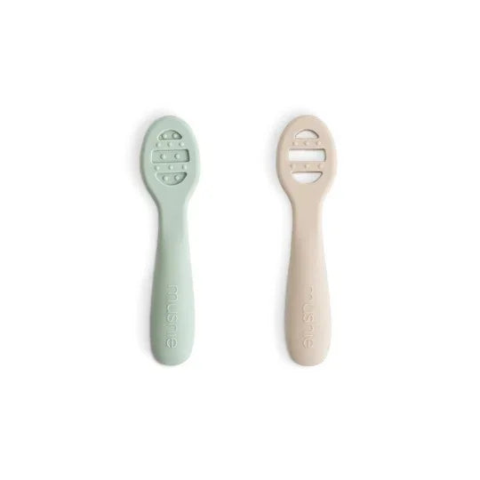 First Feeding Baby Spoons in Cambridge Blue/Shifting Sand (2 pack) by Mushie