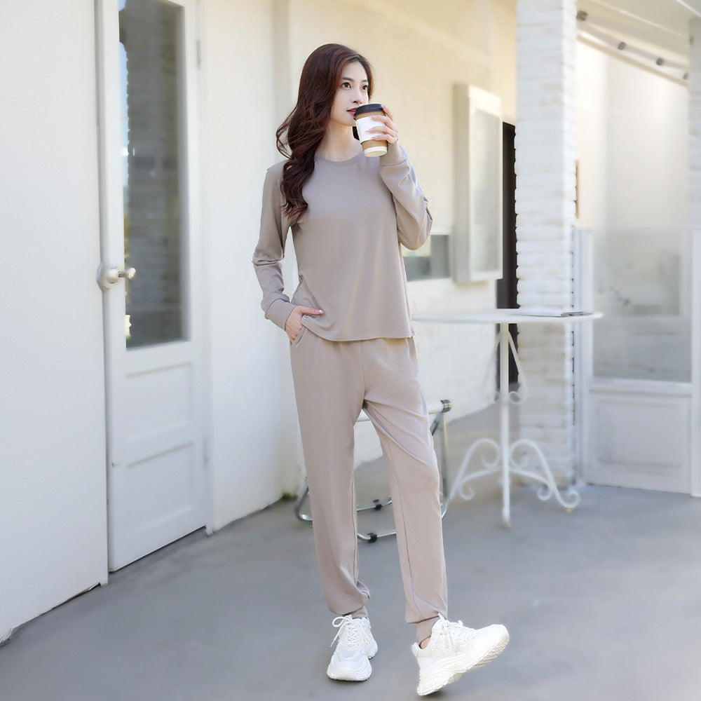 Airmode Jogger Set in Moonrock Presence by Selenight Co
