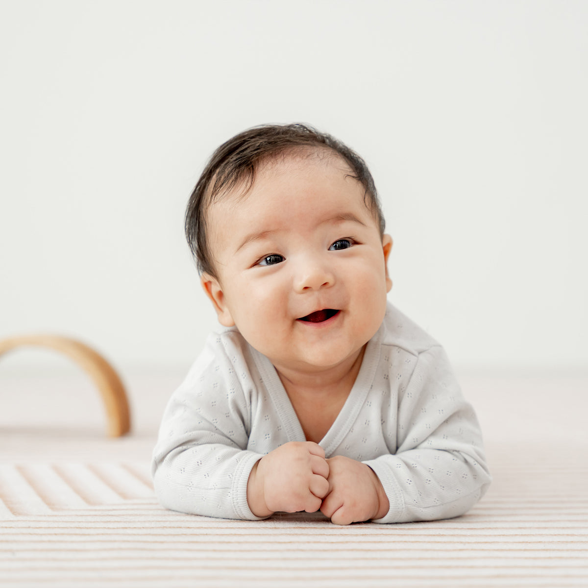 Baby Organic Long Sleeve Kimono Romper in Grey by Le Petit Society — image 7
