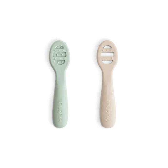 First Feeding Baby Spoons in Cambridge Blue/Shifting Sand (2 pack) by Mushie