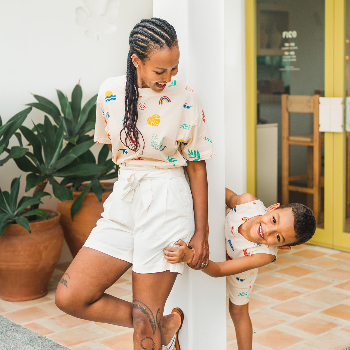 Resort Series in Kids Ribbed Tank In Paradise Print by Le Petit Society — image 3