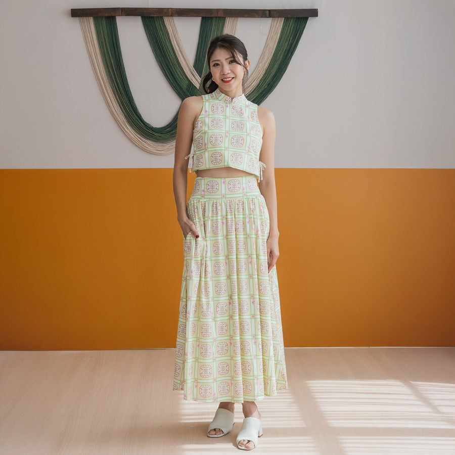 Heritage Series - Ladies Cheongsam Top in Beige Peranakan Print by Le Petit Society — image 4