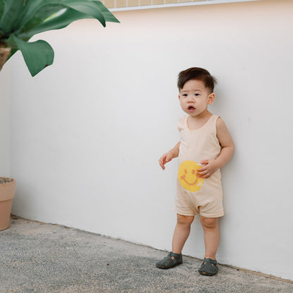 Resort Series in Baby Smiley Romper by Le Petit Society — image 9