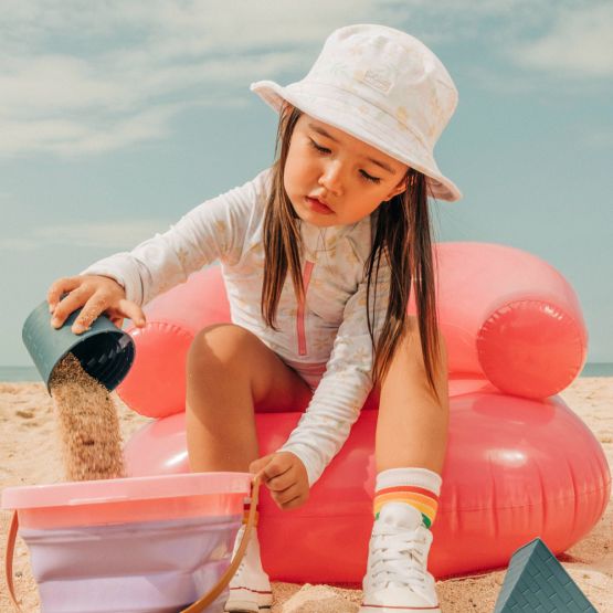 Kids Bucket Hat in Pastel Floral Print