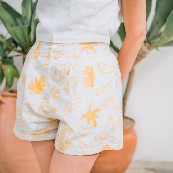 *New* Resort Series - Ladies Shorts in Island Print