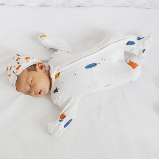 Personalisable Baby Organic Zip Sleepsuit in Bear Print