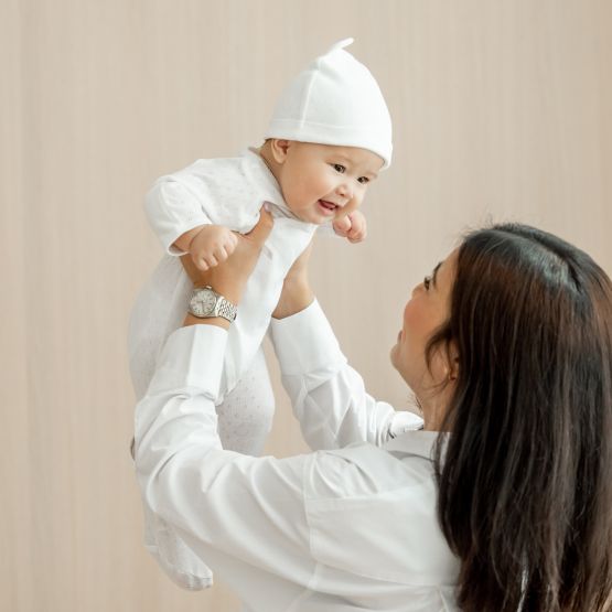 Organic Baby Long Sleeve Kimono Sleepsuit in White