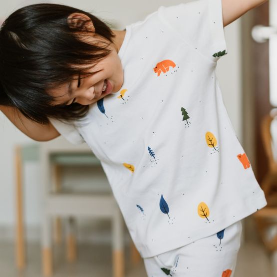 Kids Short Sleeve Organic Pyjamas Set in Bear Print