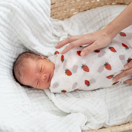 Organic Swaddle - Strawberries (Personalisable)
